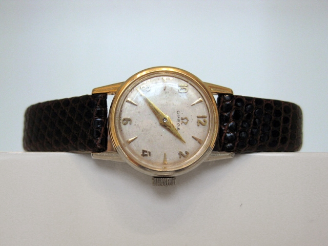 Omega, klassisk dameur